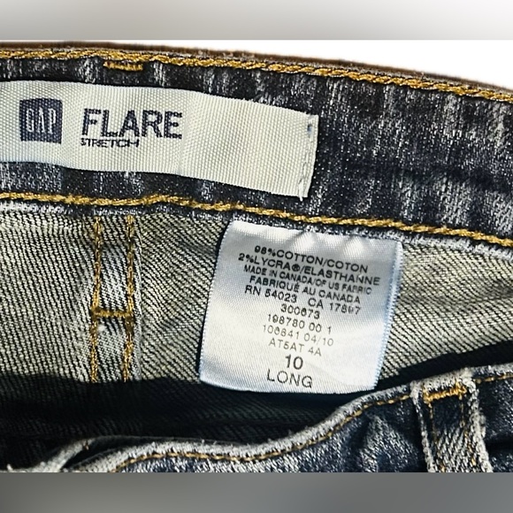 GUC GAP SZ 10 LONG Classic blue flare leg 5-pocket stretch jeans/Waist 32”-34” - Picture 4 of 4
